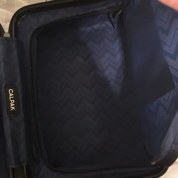 Calpak vanity case midnight Marble - Picture 7 of 10